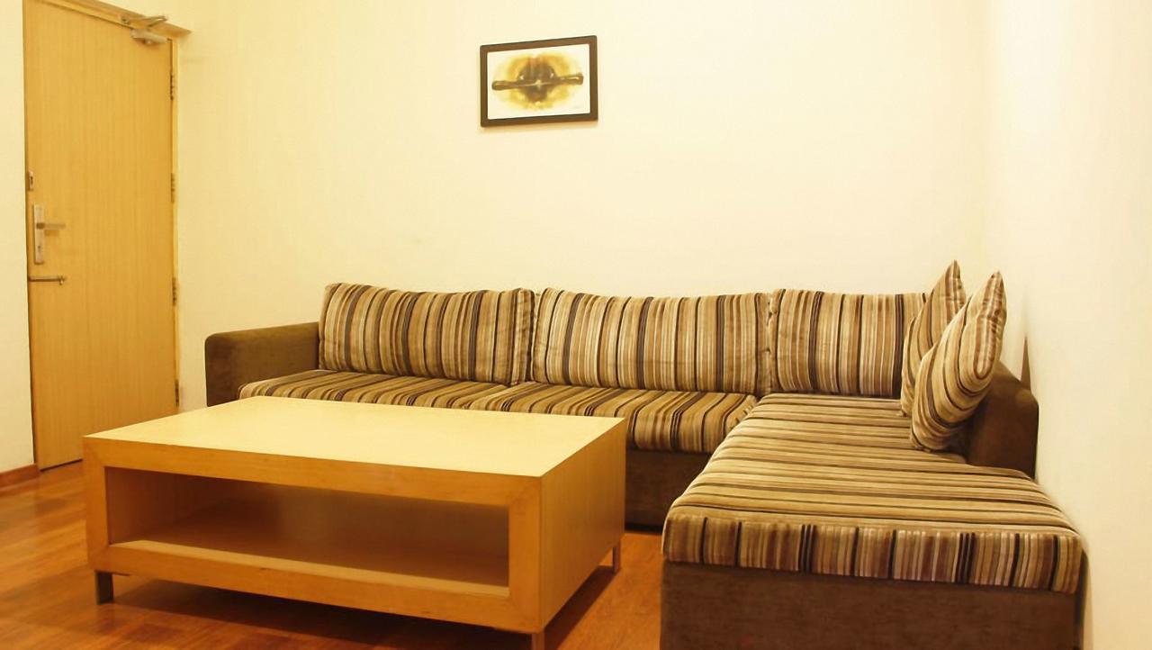 Classic Luxury Service Apartments 维沙卡帕特南 外观 照片